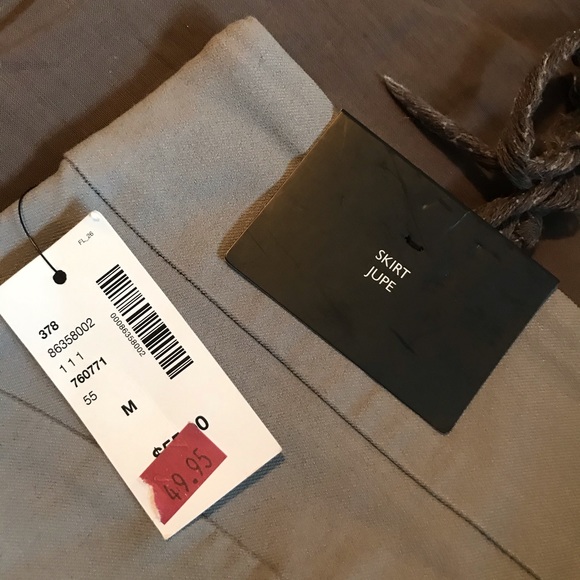 NWT RW&Co Grey Pencil Skirt - Picture 3 of 4